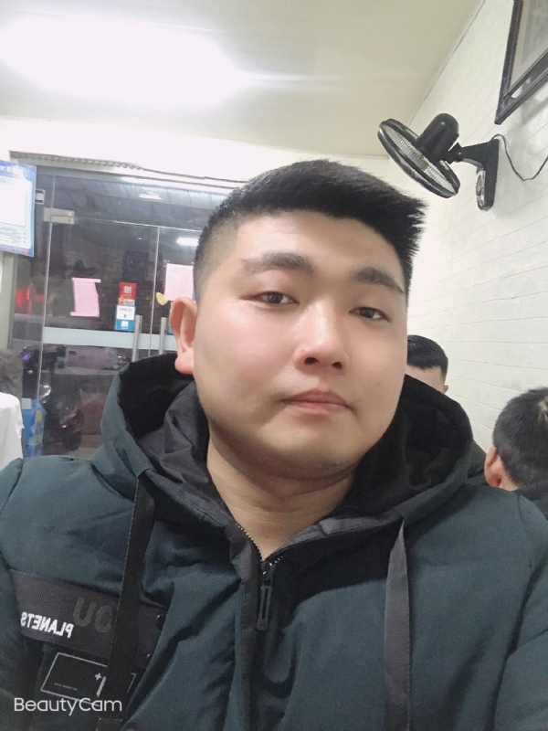 回忆是个小孩的第一张照片--东海蓝颜知己交友网